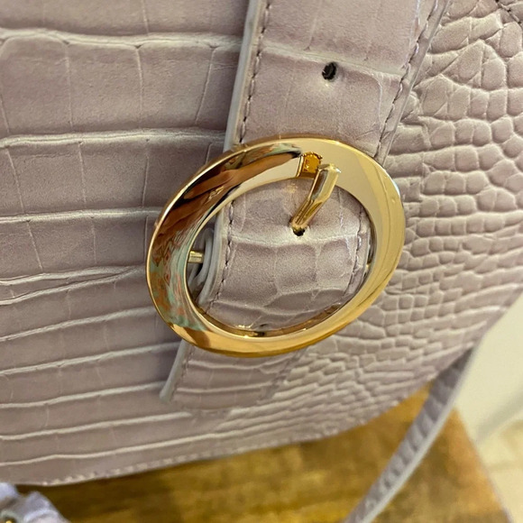 Imoshion Vegan Croc Light Purple Round Crossbody - Picture 4 of 13